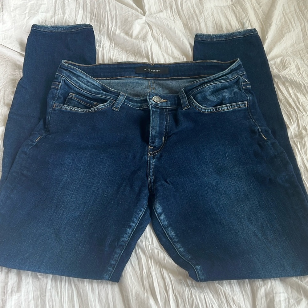 Flying monkey skinny jeans size 28